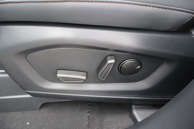 New 2026 Ford Explorer Active image 19