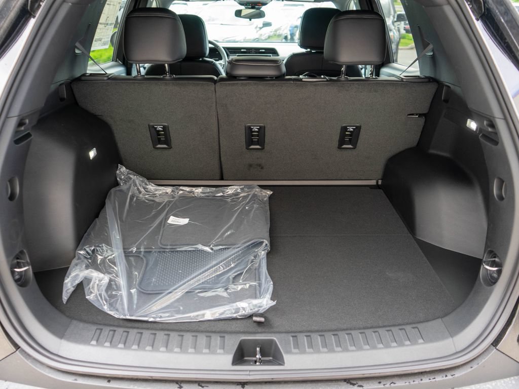 New 2026 GMC Terrain Elevation w/ Elevation Premium Package AWD/4WD image 29