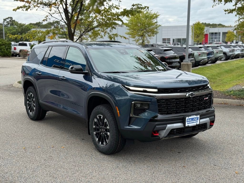 New 2026 Chevrolet Traverse Z71 w/ LPO, Floor Liner Package image 3