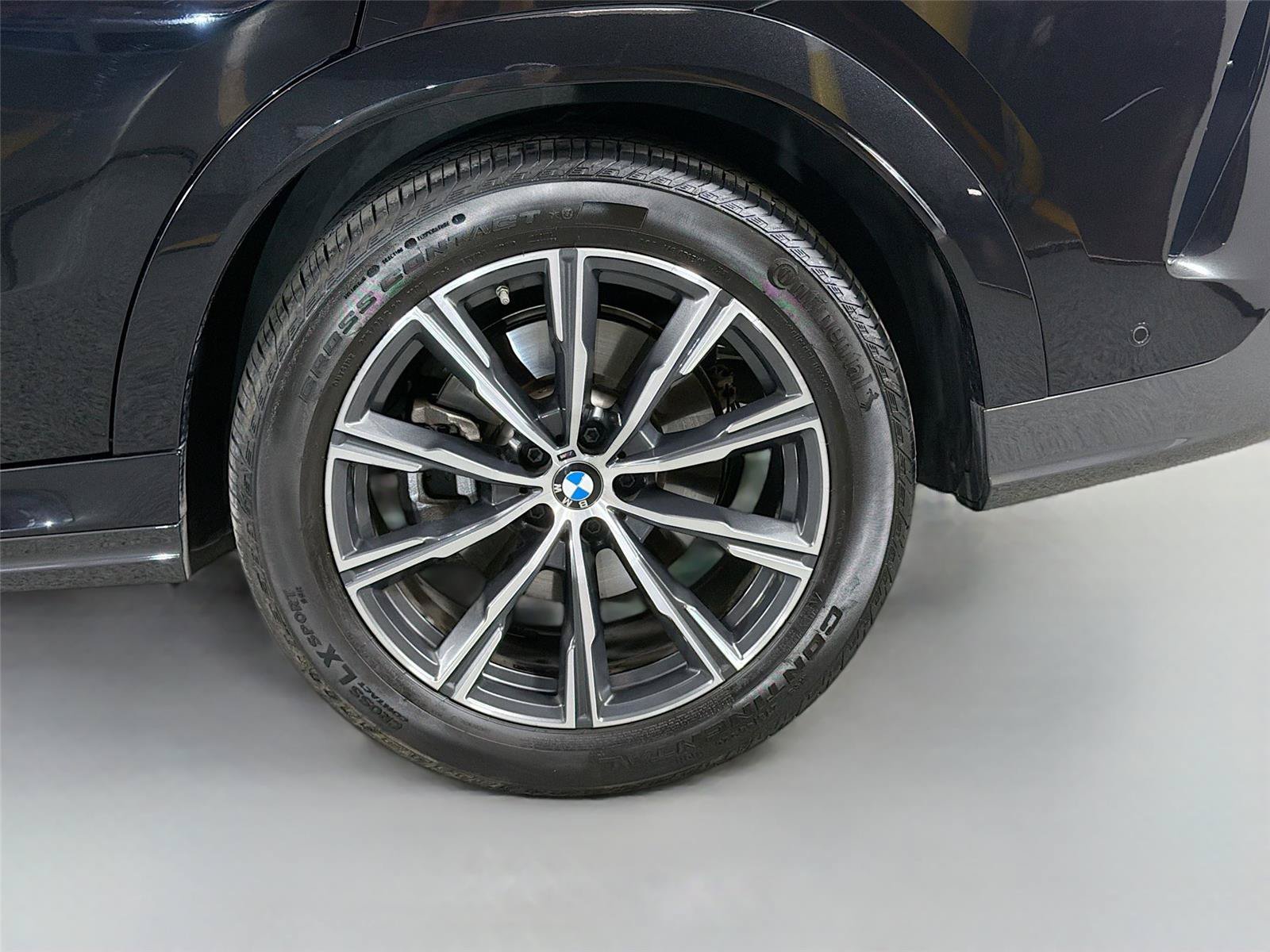 Certified 2026 BMW X6 xDrive40i AWD/4WD image 28