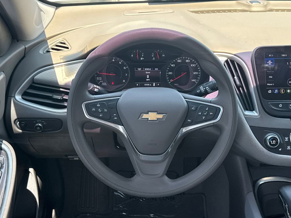 Used 2022 Chevrolet Malibu LT FWD image 24