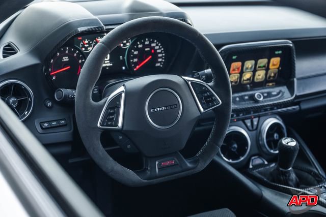 Used 2018 Chevrolet Camaro SS image 6