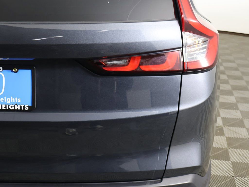 Used 2023 Honda CR-V EX image 16