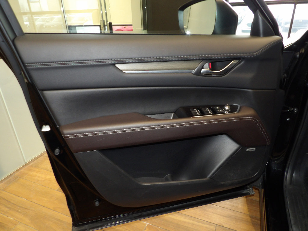 Certified 2025 MAZDA CX-5 Signature image 24