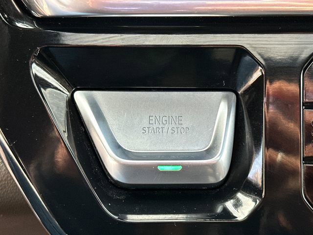 Certified 2024 GMC Sierra 3500 Denali w/ Denali Reserve Package image 37