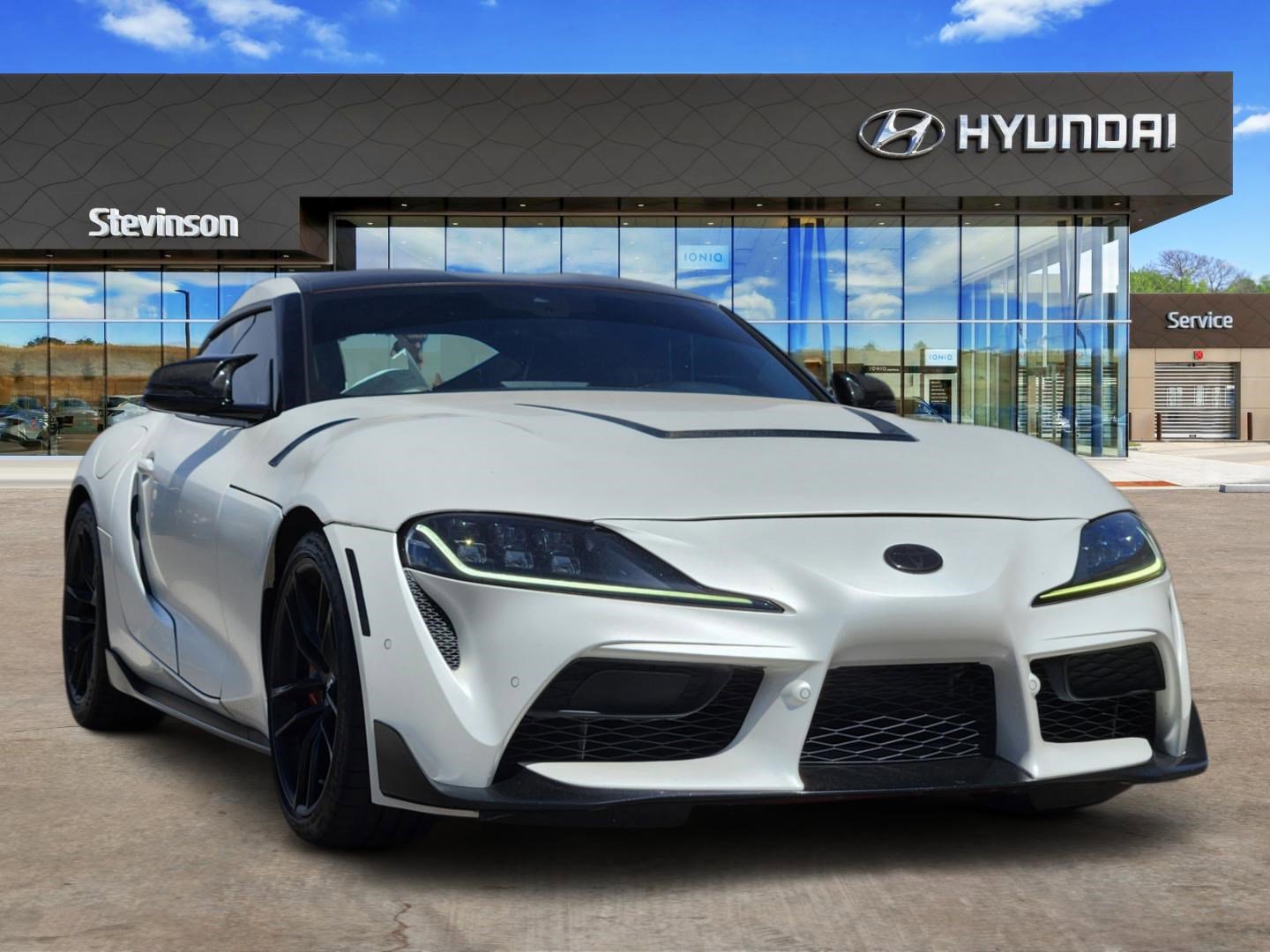 Used 2022 Toyota Supra Premium w/ Driver Assist Package image 5