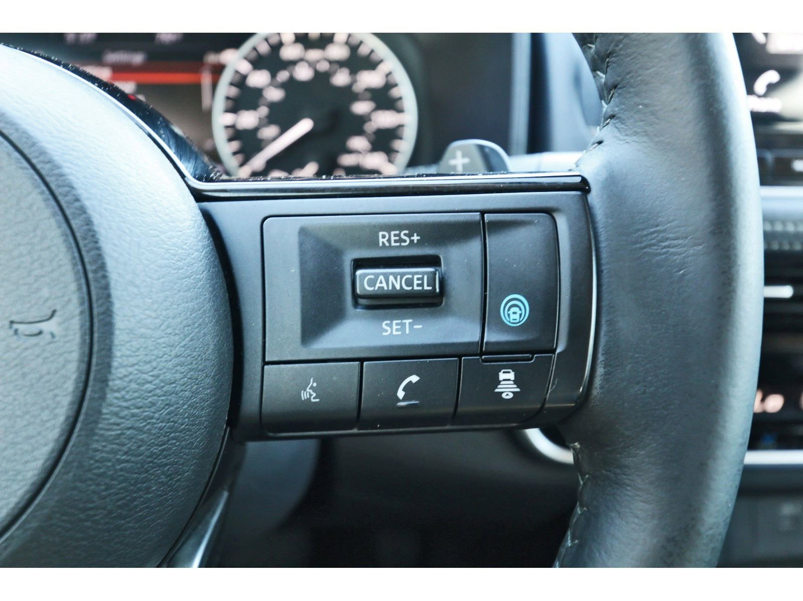 Used 2021 Nissan Rogue SL w/ Premium Package image 19