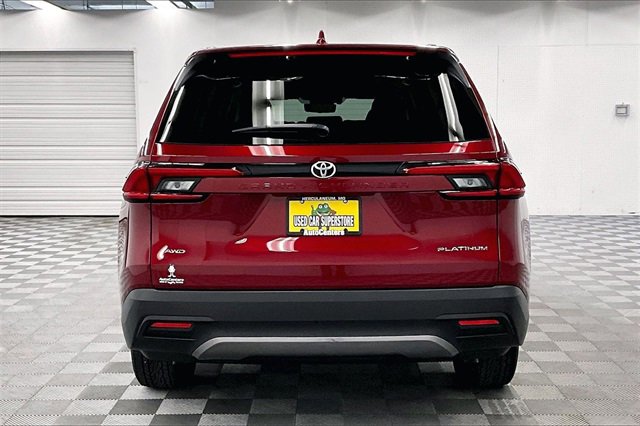 Used 2024 Toyota Grand Highlander Platinum image 4
