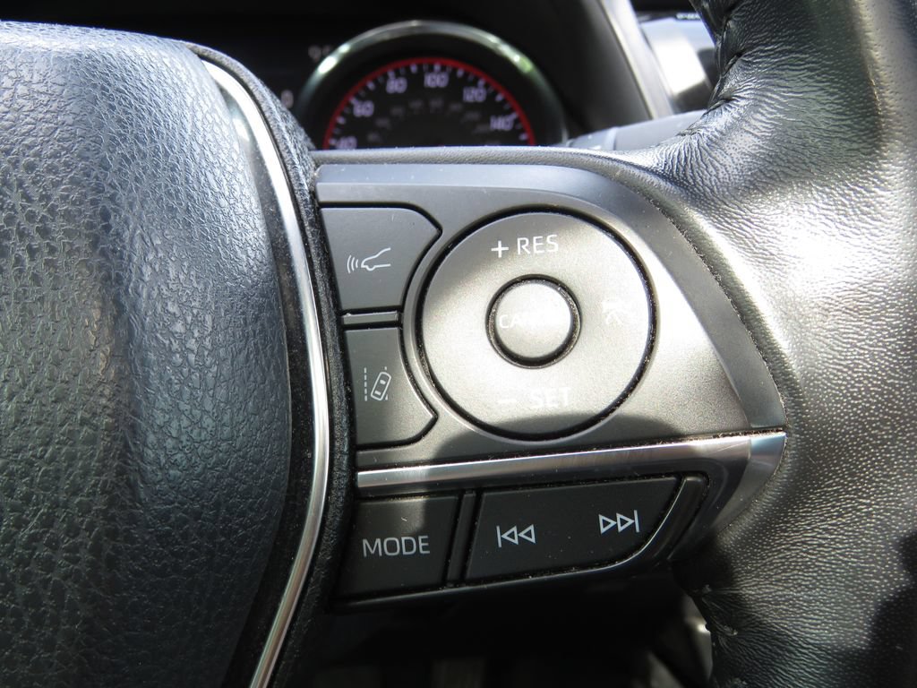Used 2019 Toyota Camry XSE w/ Navigation Package FWD image 22