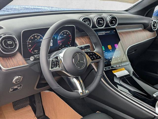 New 2026 Mercedes-Benz GLC 300 4MATIC image 3
