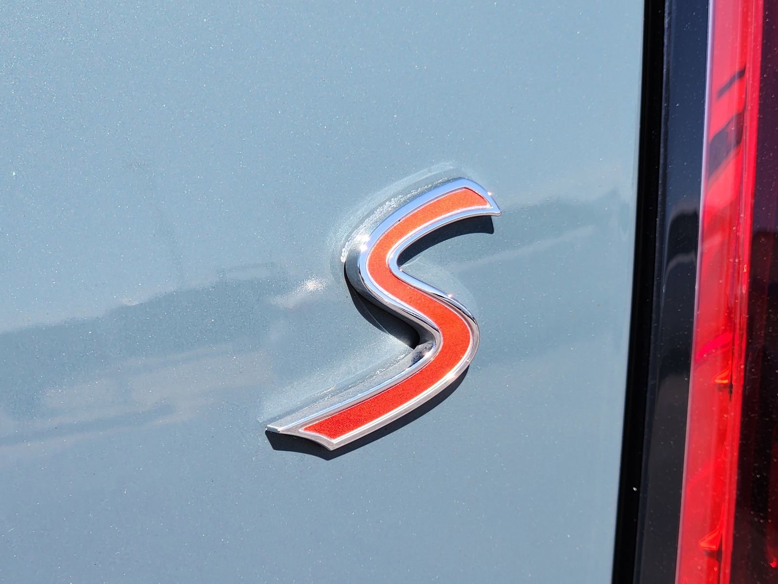 Used 2022 MINI Cooper Countryman S w/ Signature Upholstery Package image 13