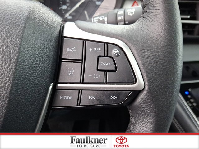 Certified 2025 Toyota Sienna XLE image 21