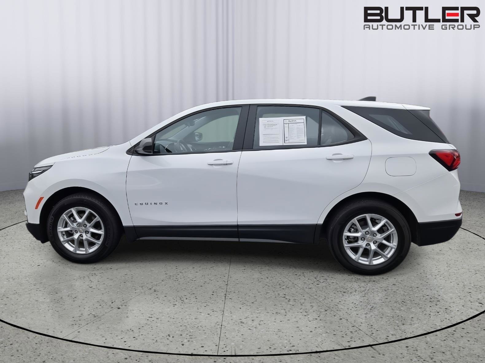 Used 2024 Chevrolet Equinox LS image 8