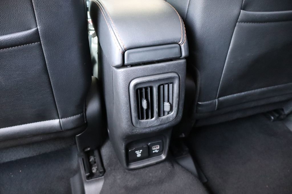 Used 2019 Jeep Compass Limited AWD/4WD image 36