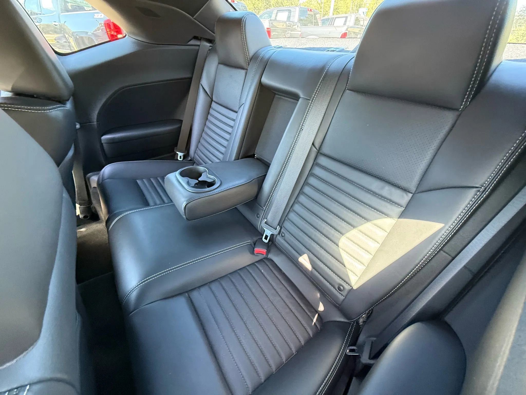 Used 2013 Dodge Challenger R/T image 15