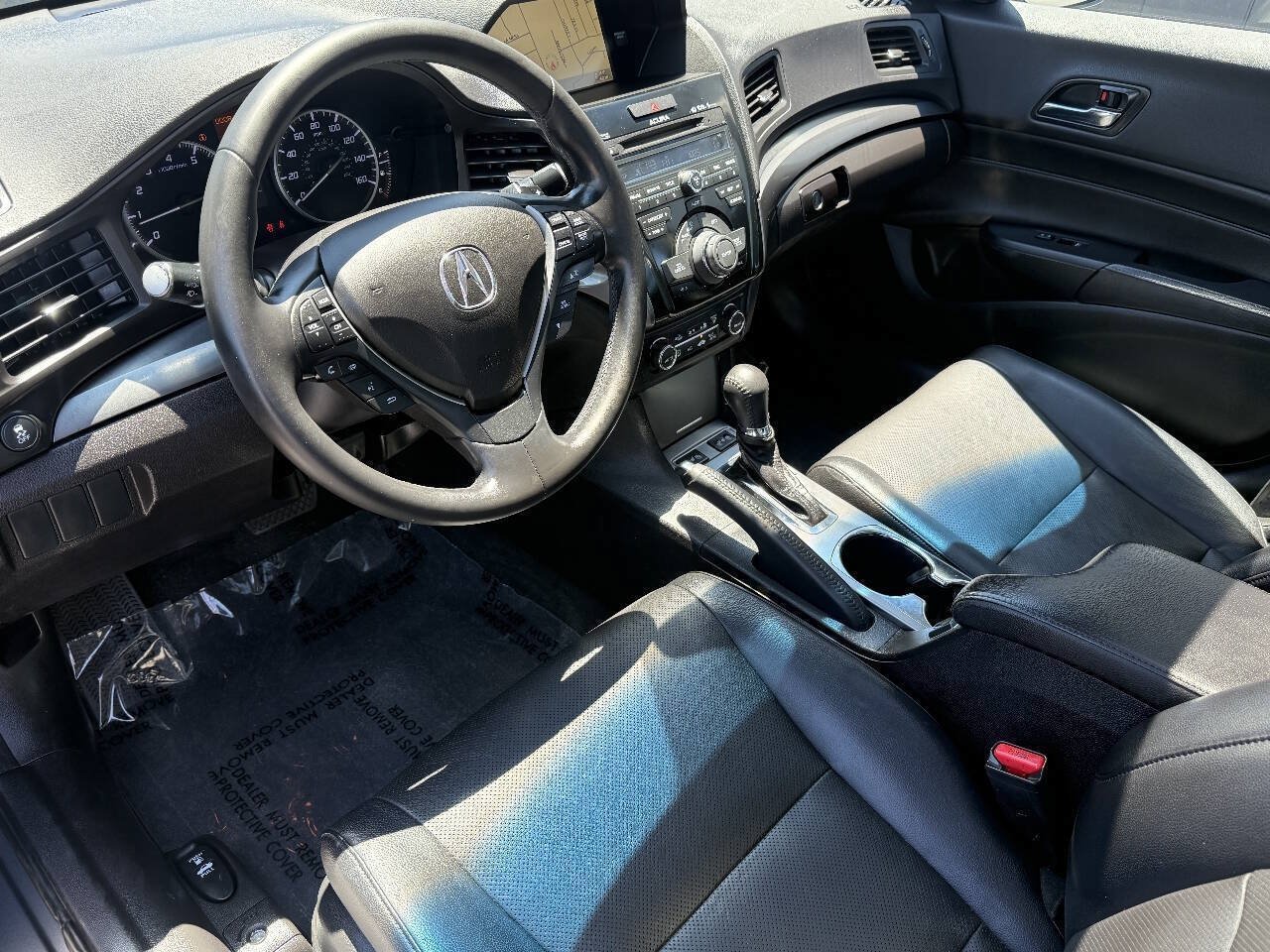 Used 2014 Acura ILX w/ Technology Package FWD image 9