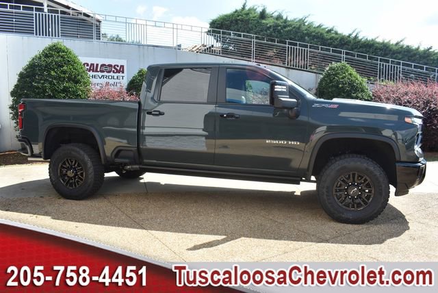 New 2026 Chevrolet Silverado 2500 ZR2 AWD/4WD image 11