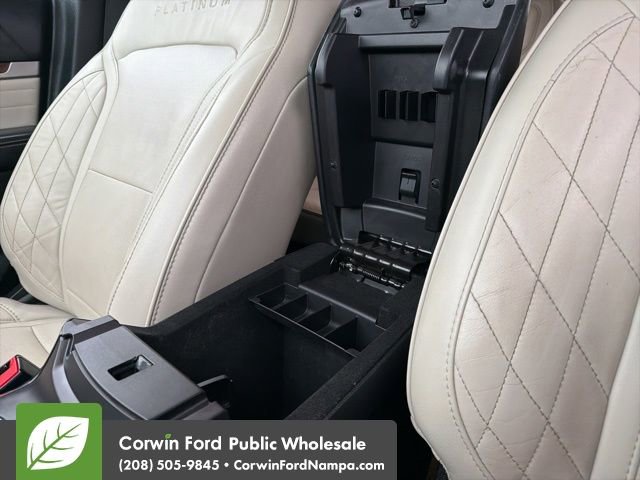 Used 2018 Ford Explorer Platinum image 23