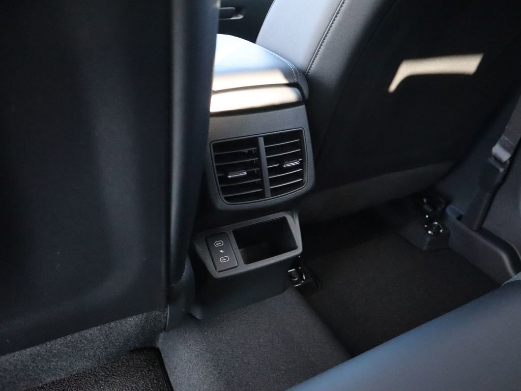 New 2026 Kia Seltos S AWD/4WD image 16