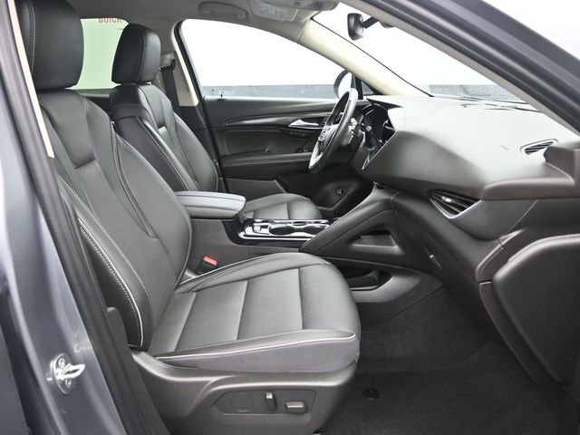 Used 2022 Buick Envision Essence w/ Safety Package FWD image 10