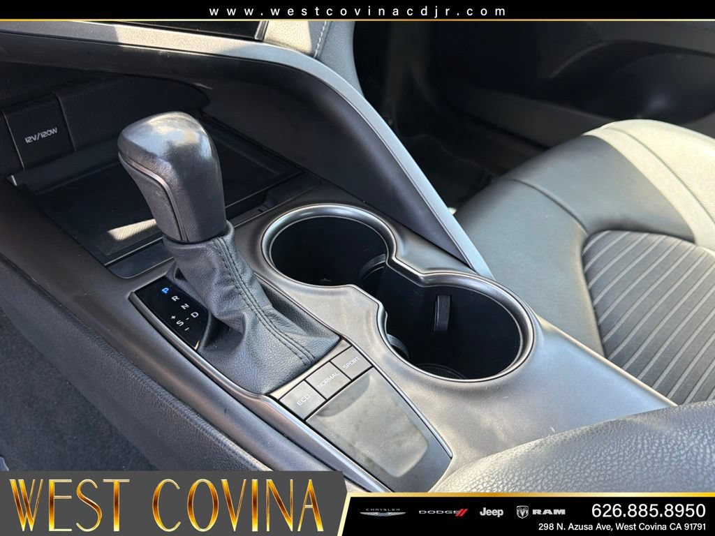Used 2024 Toyota Camry SE FWD image 23