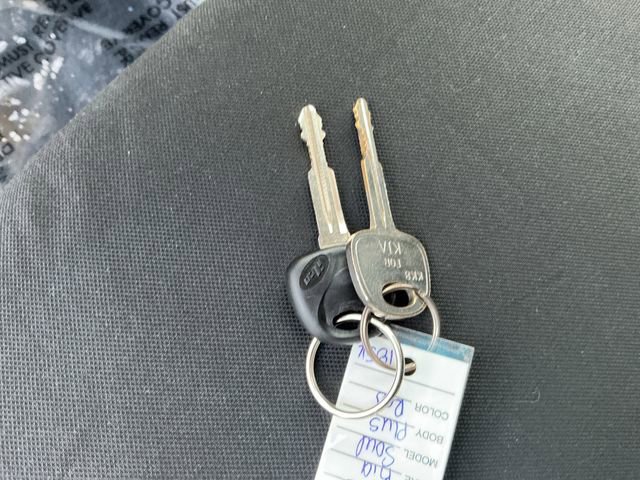 Used 2013 Kia Soul + image 40