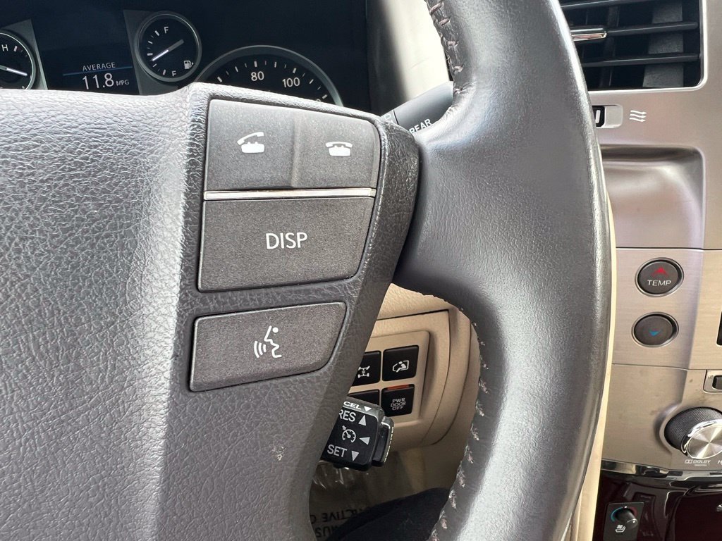 Used 2013 Lexus LX 570 4WD w/ Luxury Pkg image 40