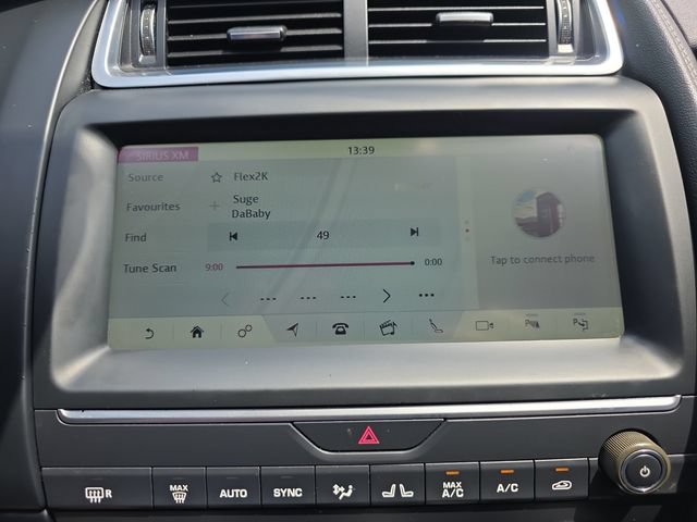 Used 2019 Jaguar E-PACE R-Dynamic SE AWD/4WD image 29