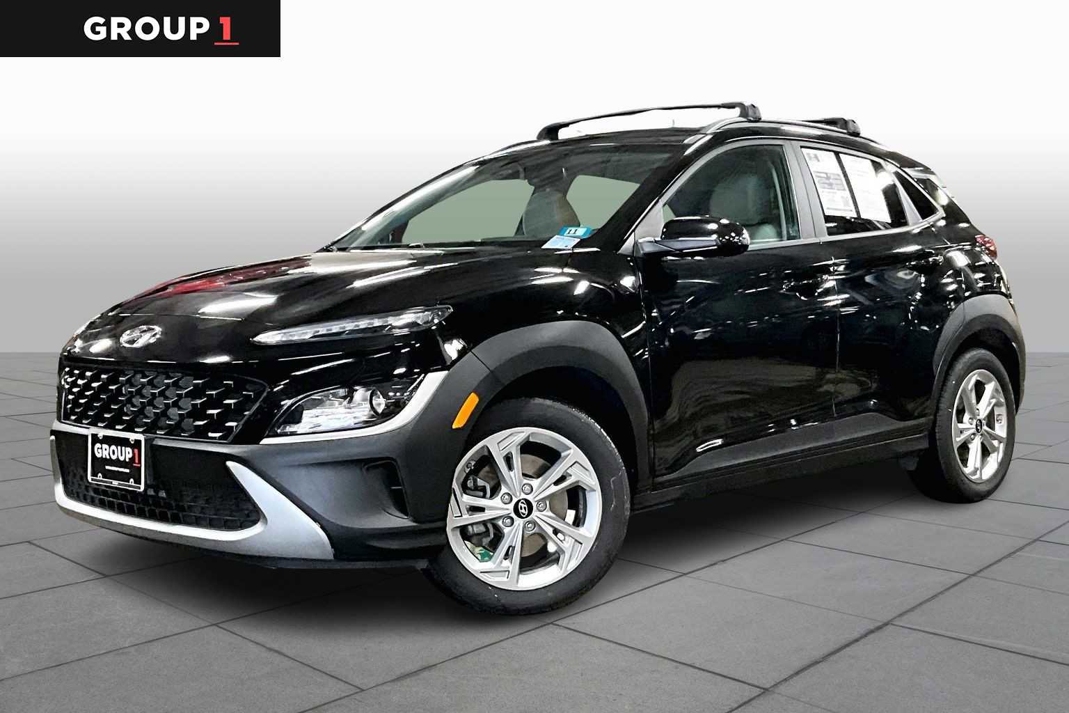 Used 2023 Hyundai Kona SEL image 1