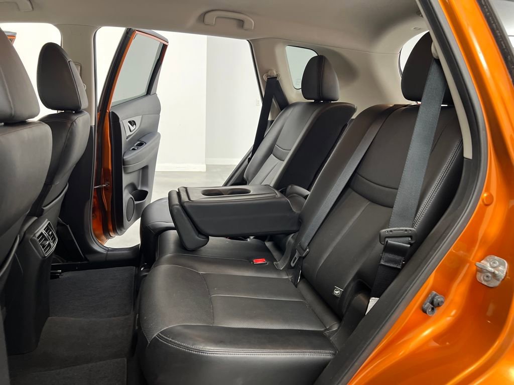 Used 2017 Nissan Rogue SL image 14