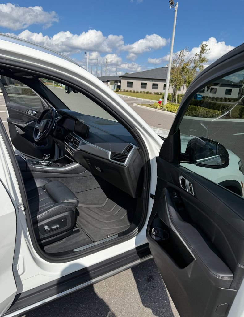 Used 2022 BMW X5 xDrive40i image 14