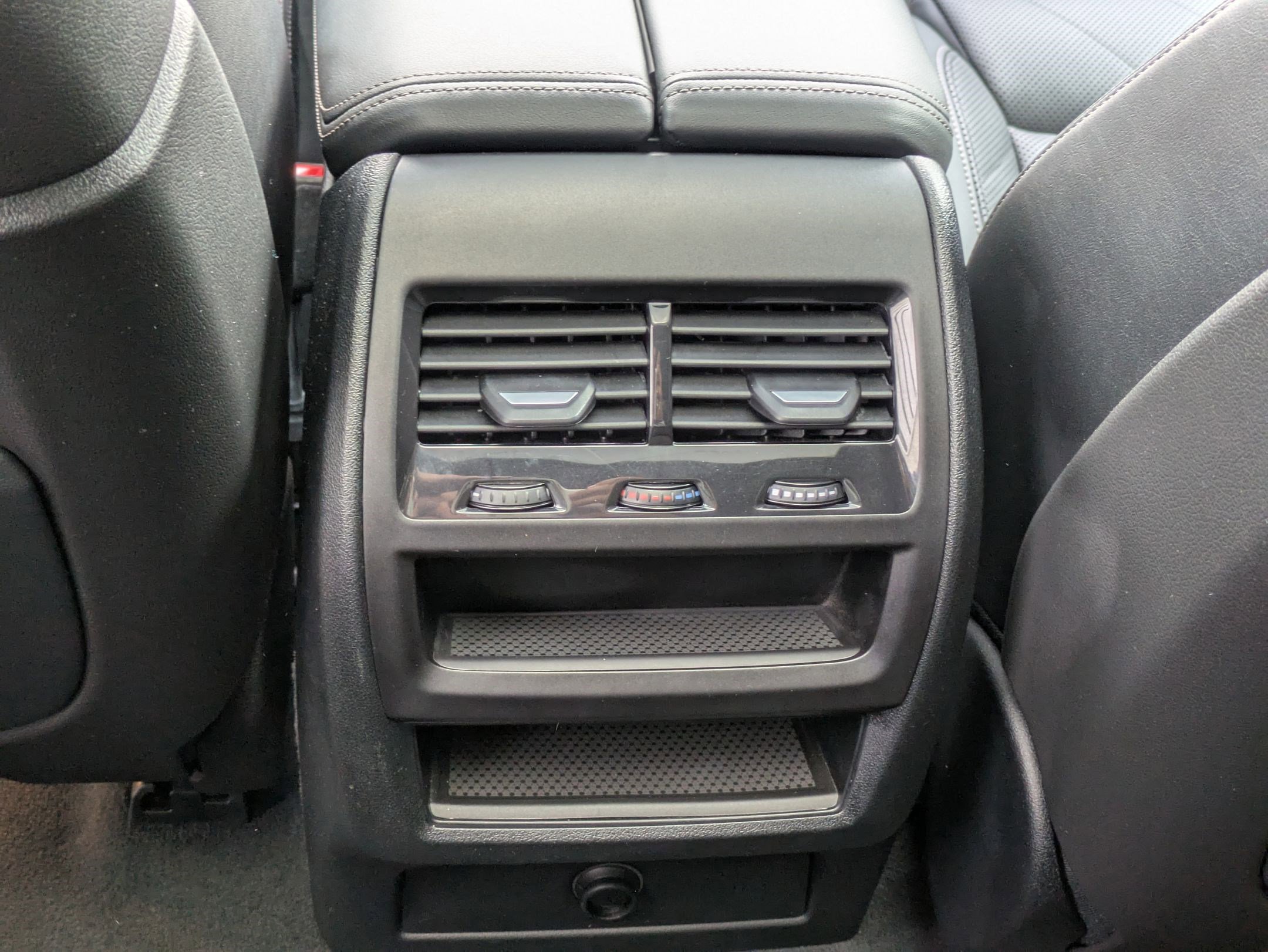 Used 2023 BMW X5 xDrive45e w/ Luxury Seating Package image 28