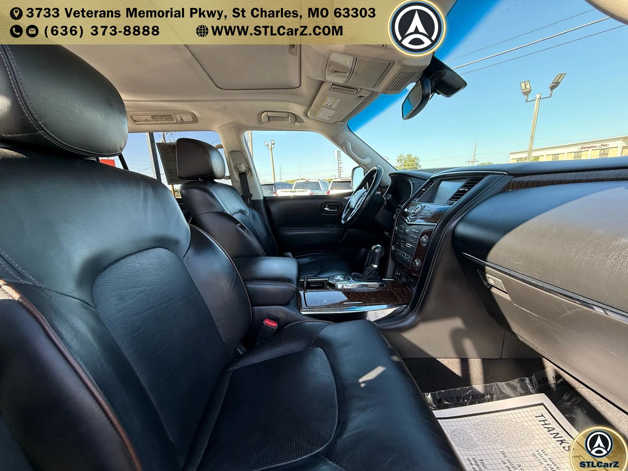 Used 2017 Nissan Armada Platinum w/ Interior Lighting Package RWD image 19