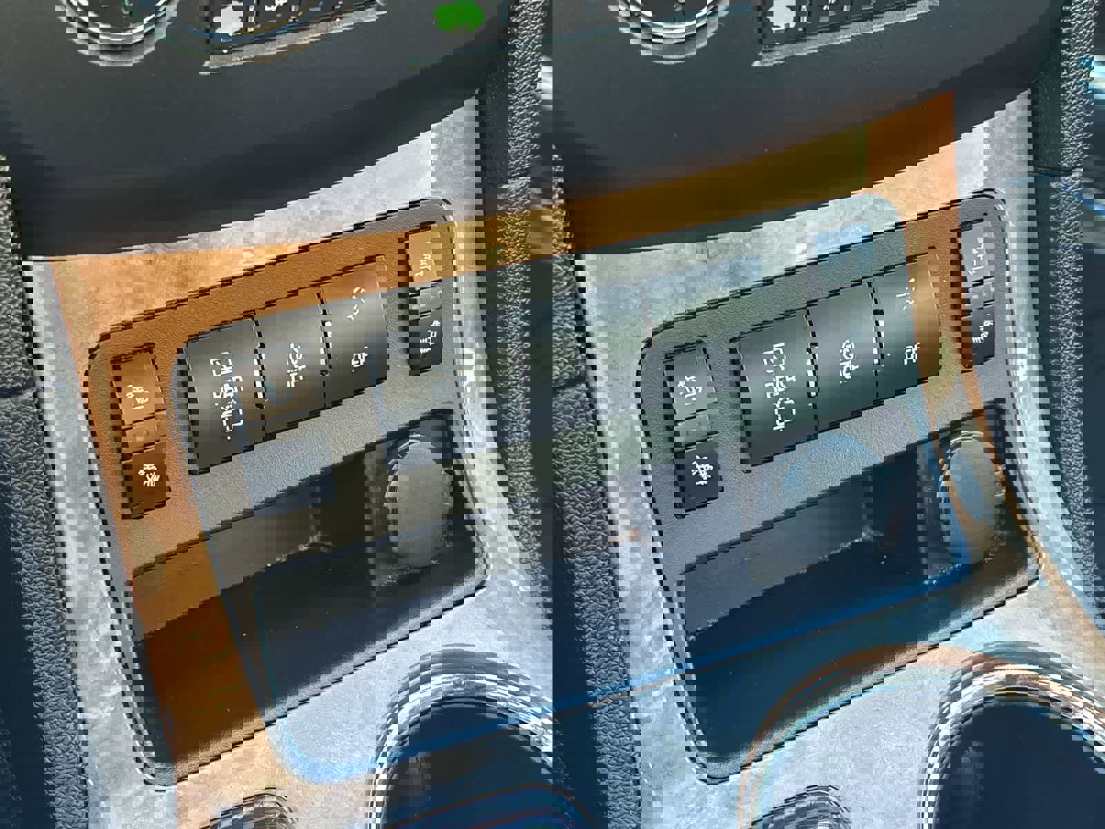 Used 2012 Buick Enclave Leather image 19