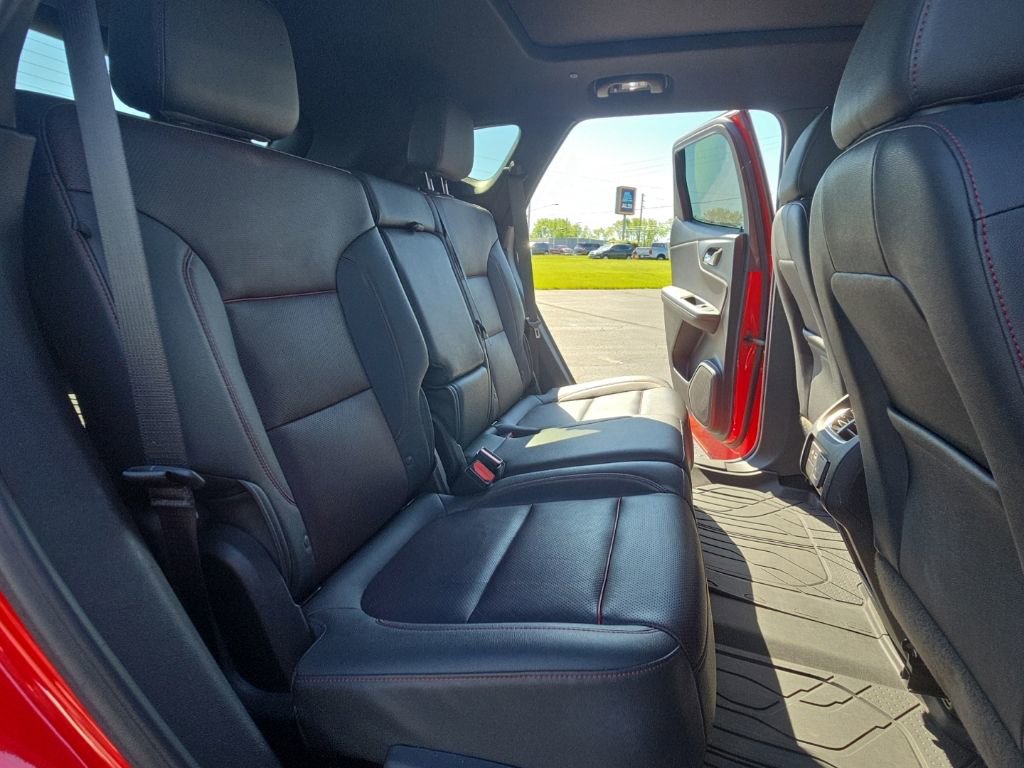 Used 2023 Chevrolet Blazer RS w/ Driver Confidence II Package AWD/4WD image 31