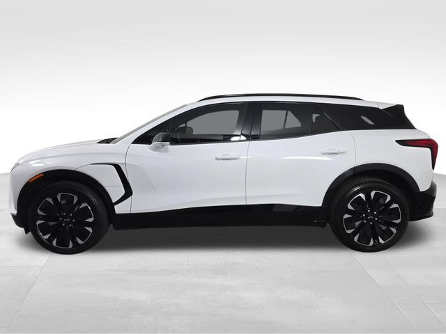 Used 2024 Chevrolet Blazer EV RS AWD/4WD image 4