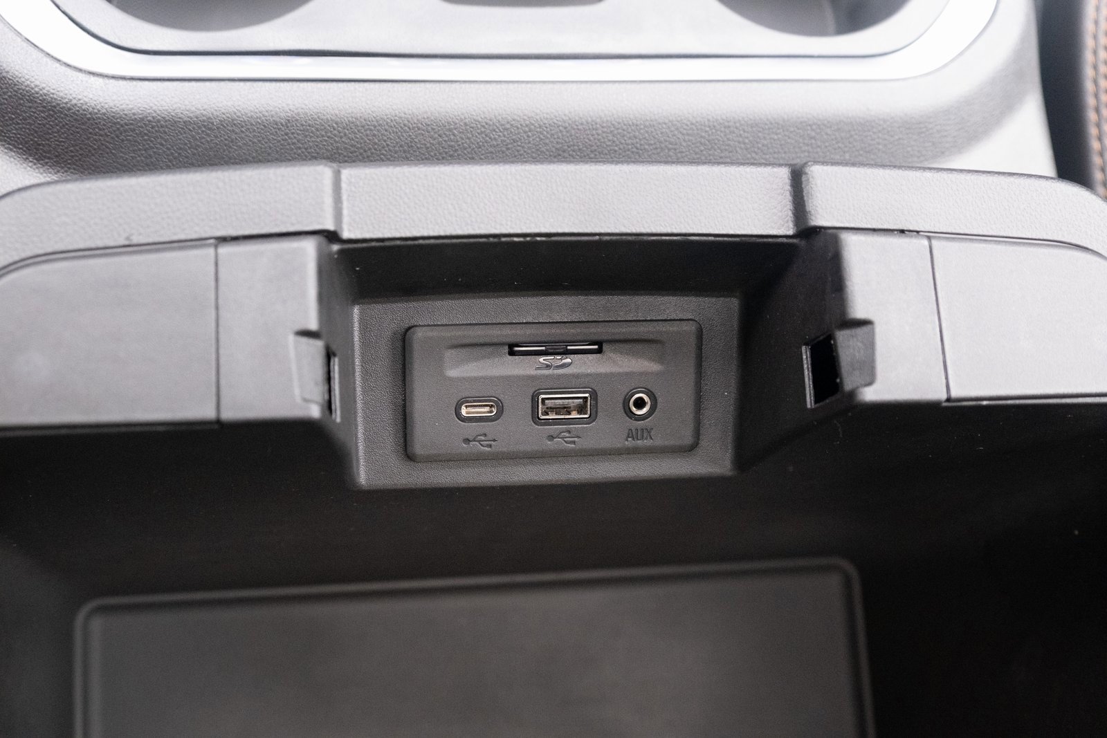 Used 2020 GMC Sierra 1500 AT4 image 11