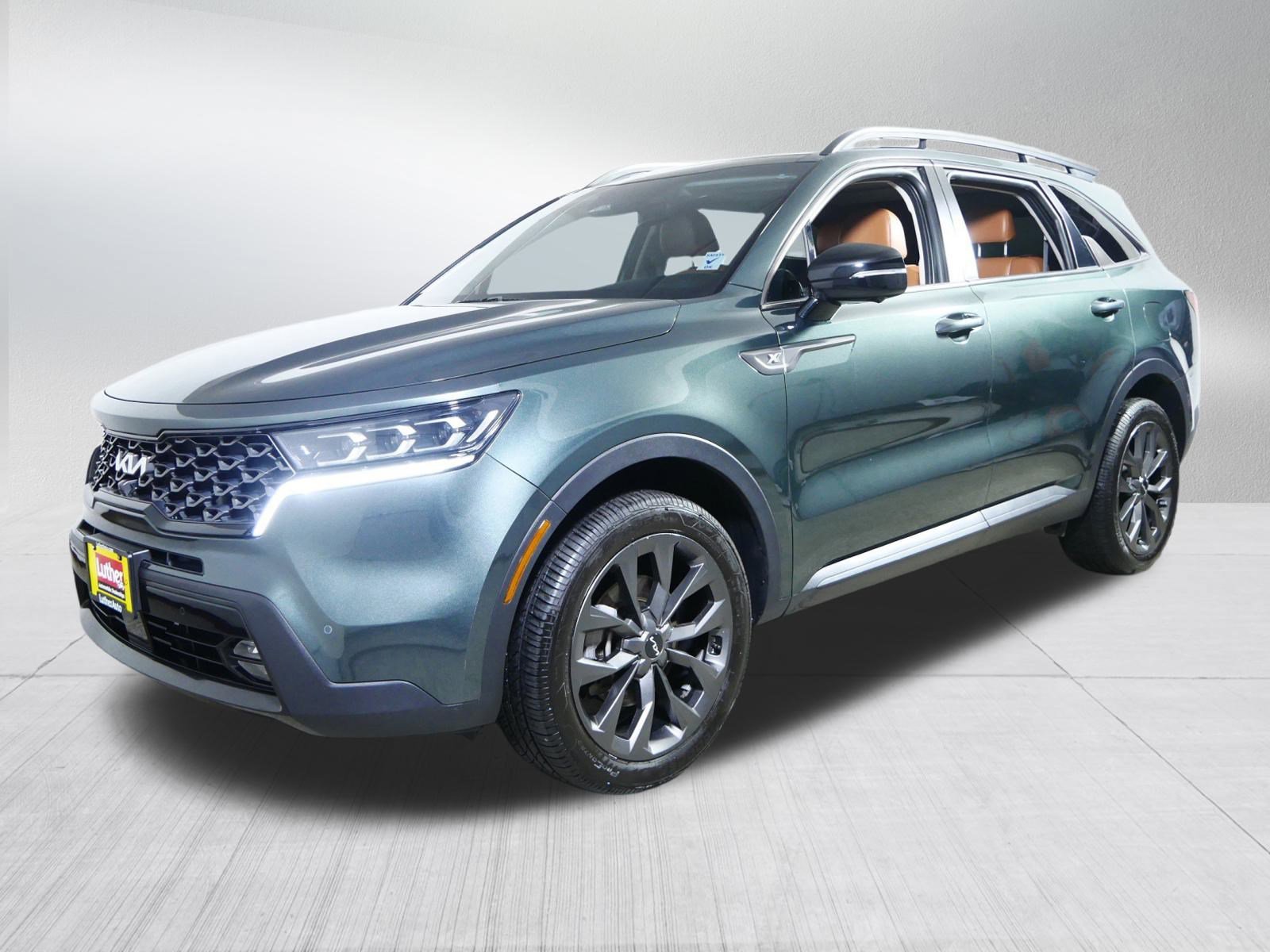 Used 2022 Kia Sorento SX Prestige w/ Rust Color Package image 3