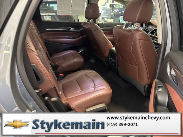 Used 2020 Buick Enclave Avenir image 12