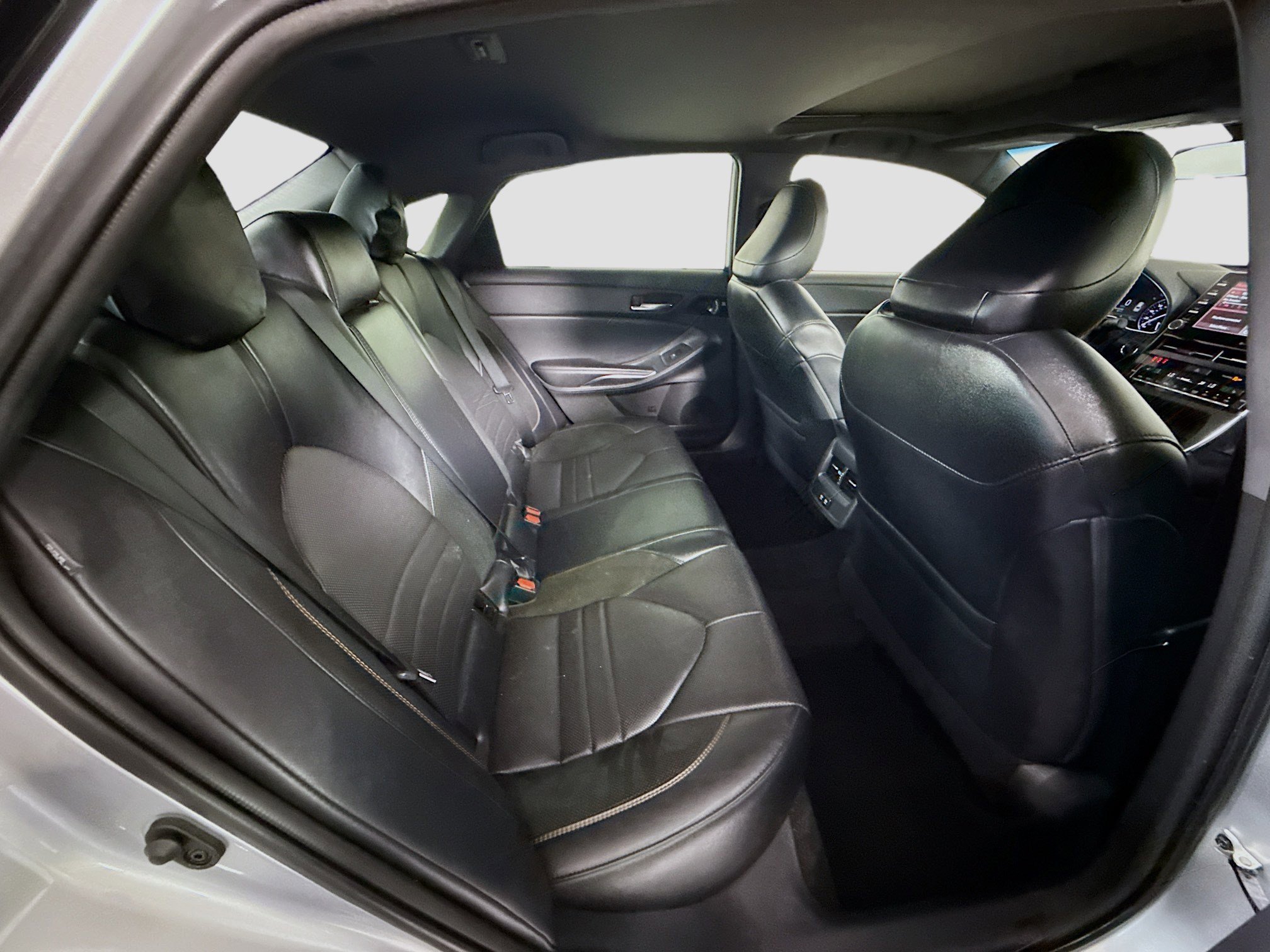 Used 2020 Toyota Avalon XSE w/ Protection Package FWD image 27