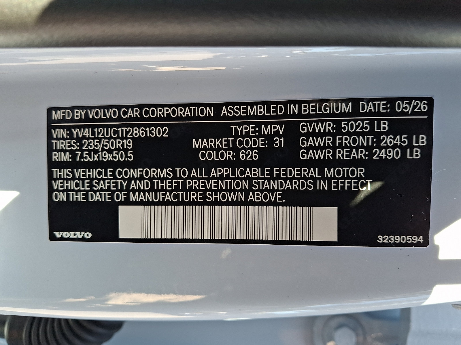 New 2026 Volvo XC40 B5 Plus w/ Protection Package Premier AWD/4WD image 14