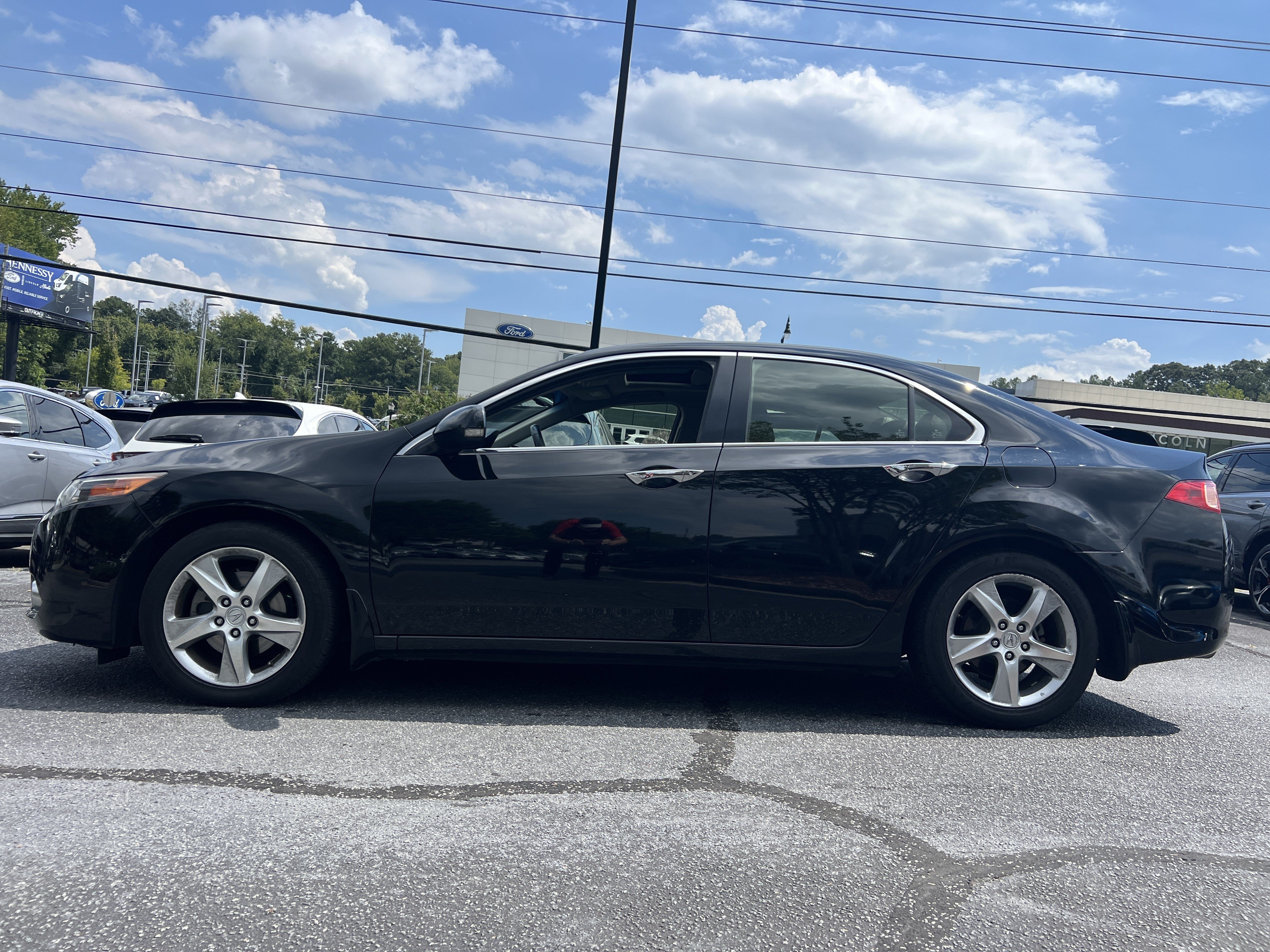Used 2012 Acura TSX Sedan FWD image 2