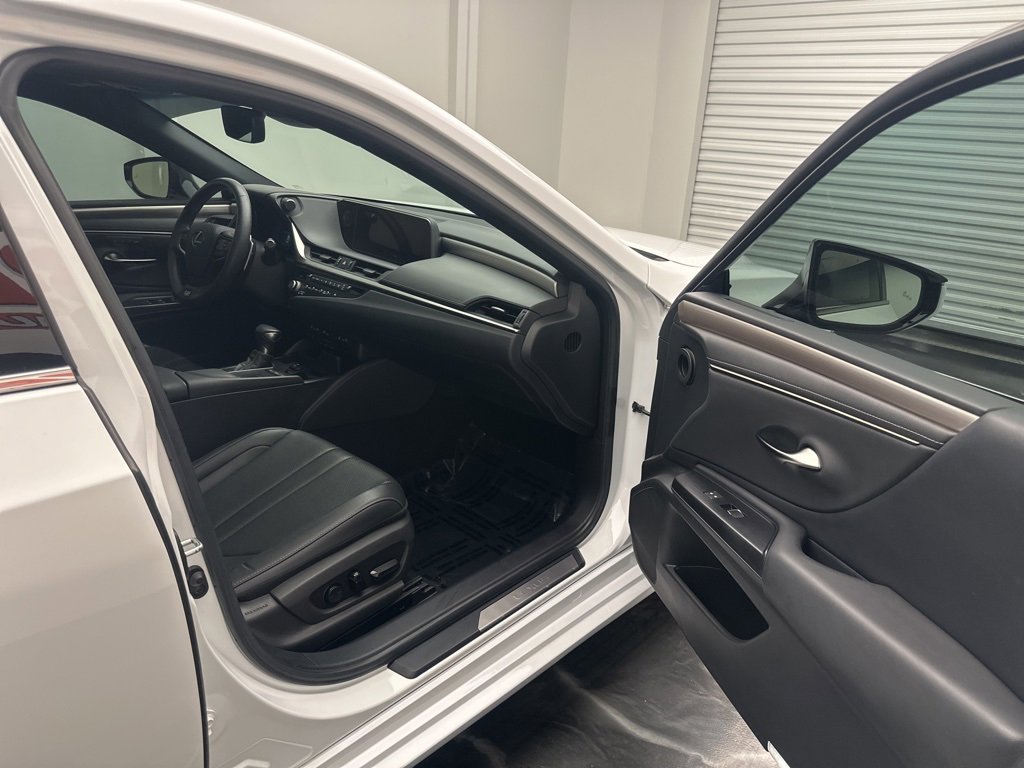 Used 2021 Lexus ES 350 F Sport image 8