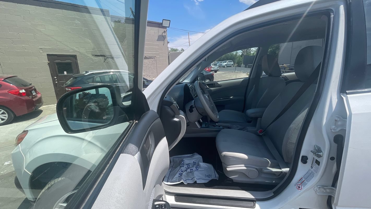 Used 2012 Subaru Forester 2.5X w/ Alloy Wheel Pkg AWD/4WD image 17