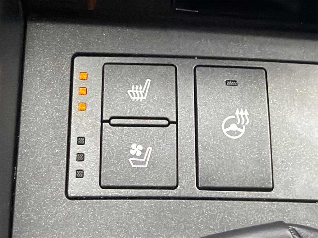 Used 2024 Lexus IS 350 F Sport image 30