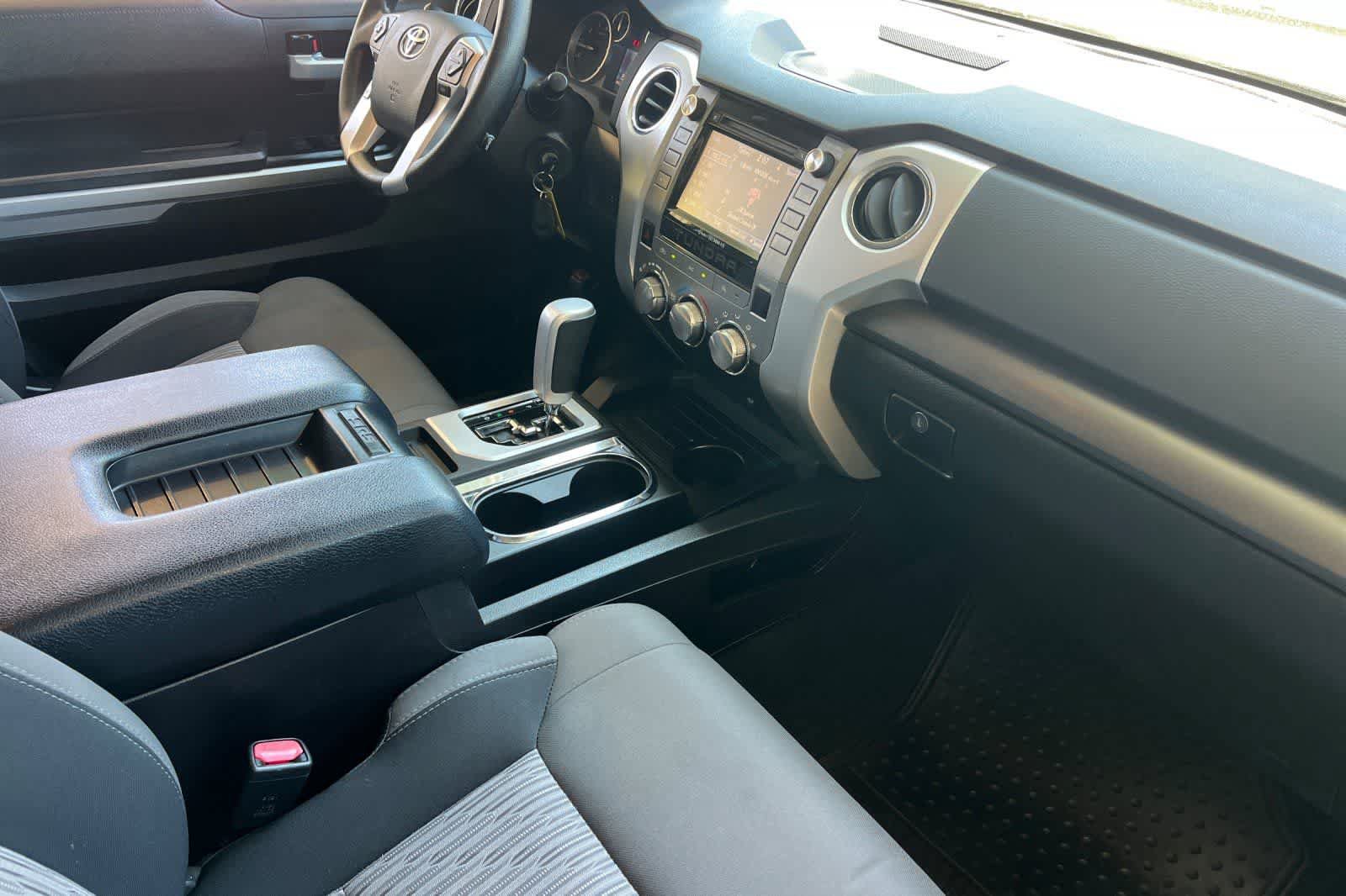 Used 2014 Toyota Tundra SR5 w/ SR5 Upgrade Package RWD image 17