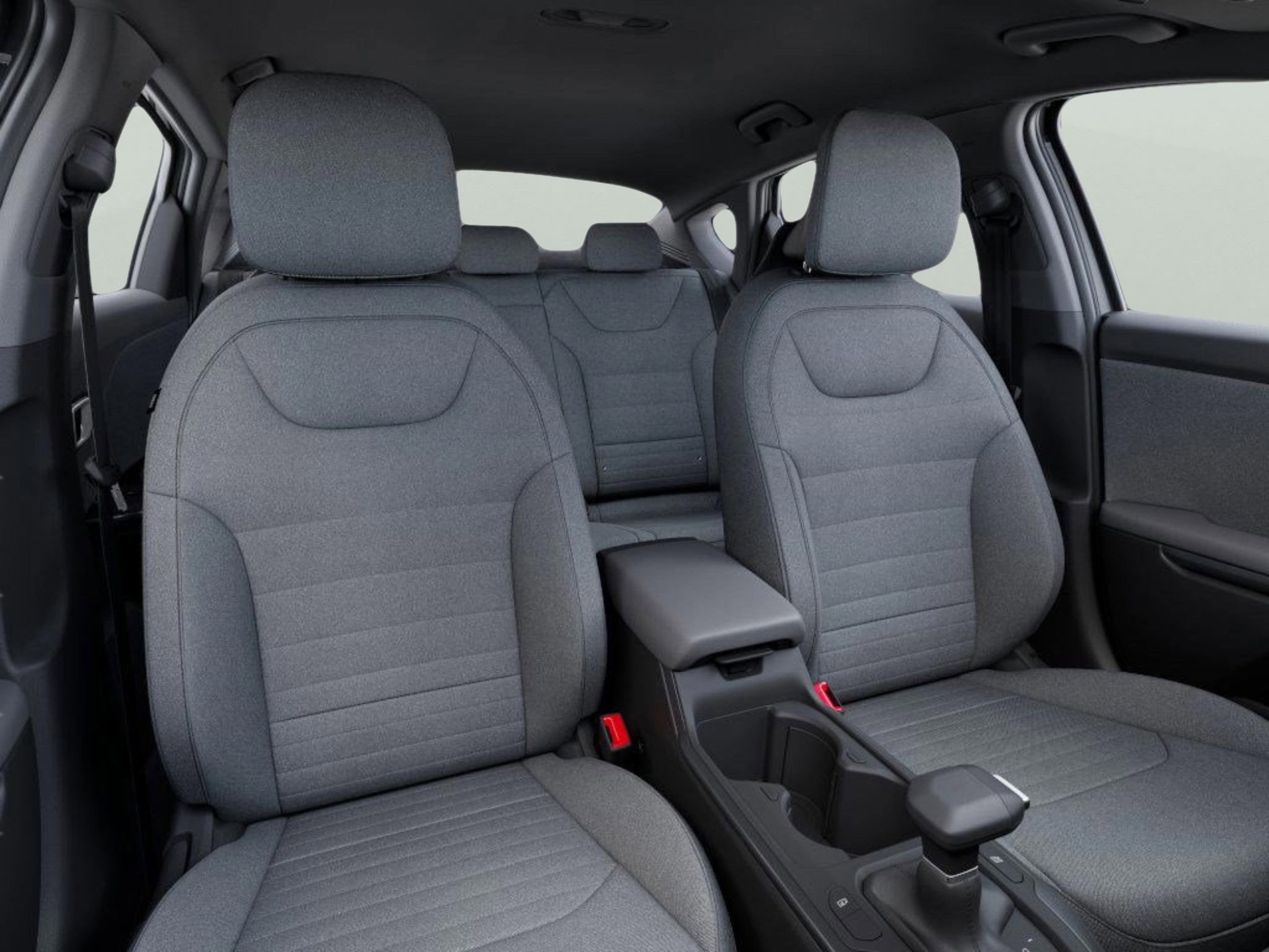 New 2025 Kia K4 EX image 15