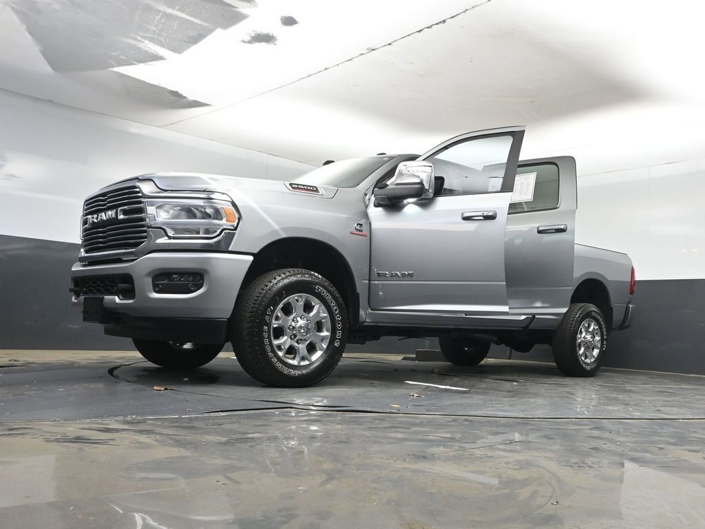 Used 2024 RAM 2500 Laramie AWD/4WD image 43