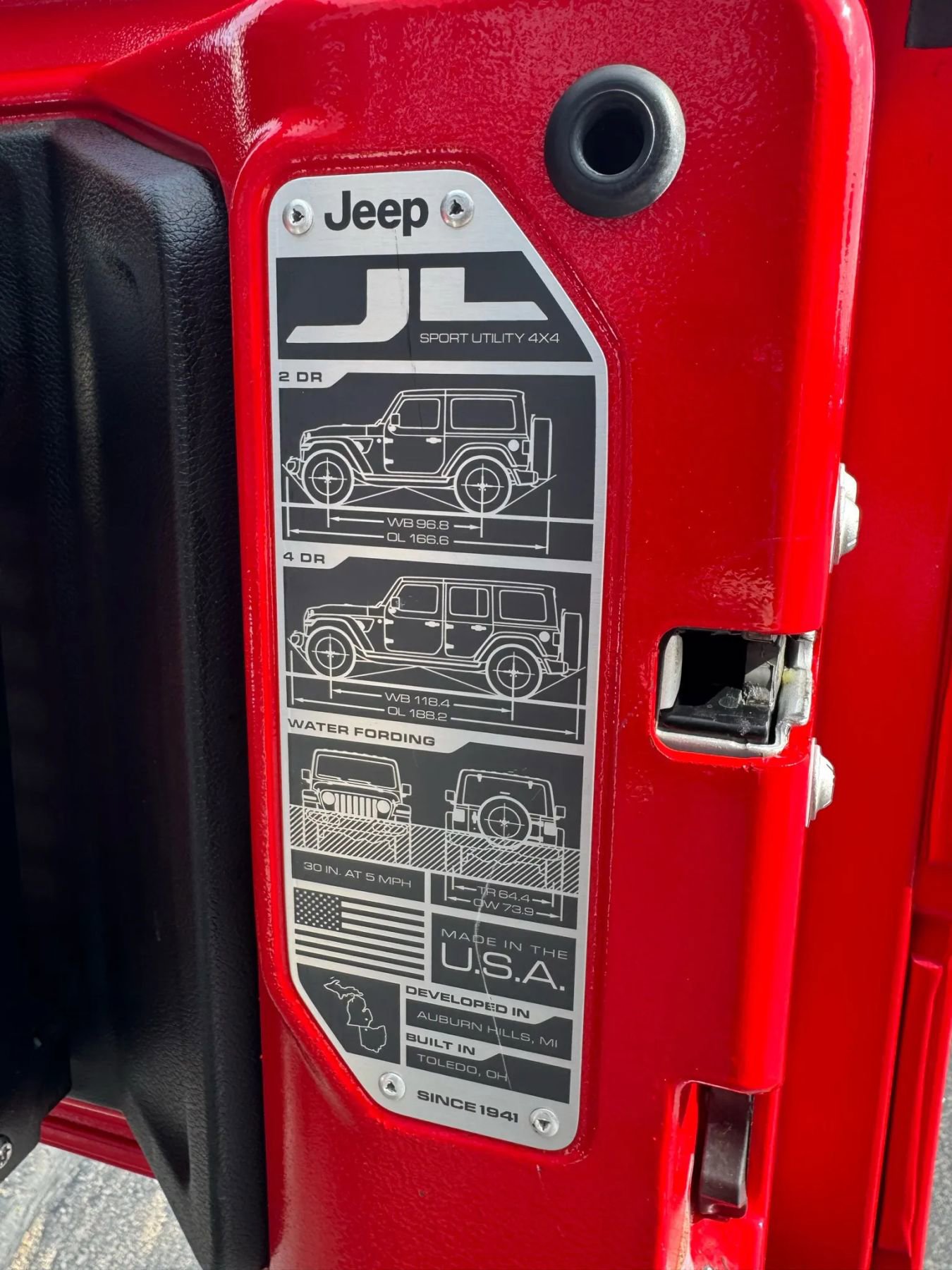 Used 2018 Jeep Wrangler Unlimited Rubicon image 23