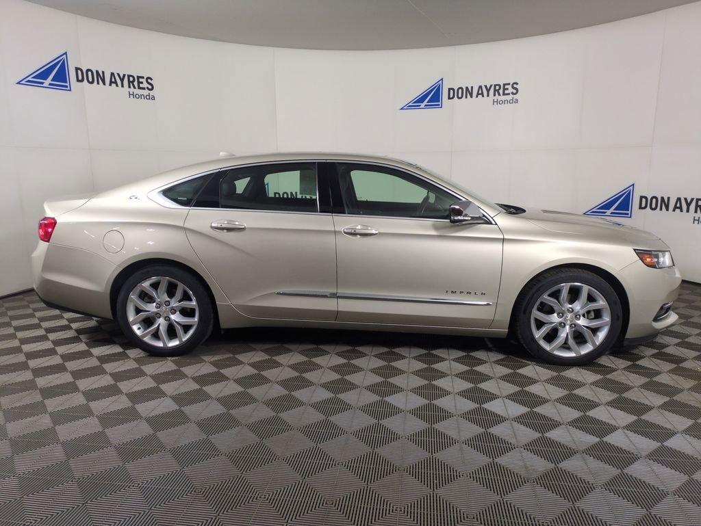 Used 2014 Chevrolet Impala LTZ FWD image 9